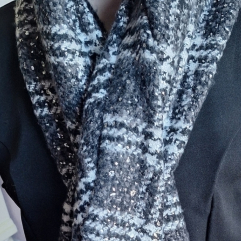 MICHAEL Michael Kors Black and White Plaid Scarf - Picture 2 of 14